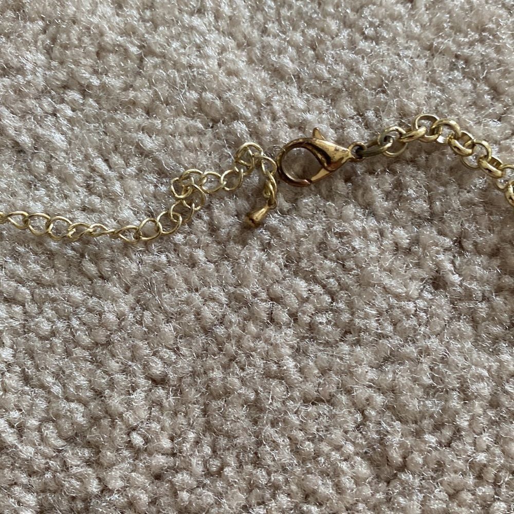 Francescas Green and Gold Statement Necklace - Picture 4 of 5